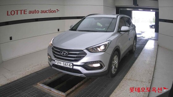 Hyundai SantaFe (2016)