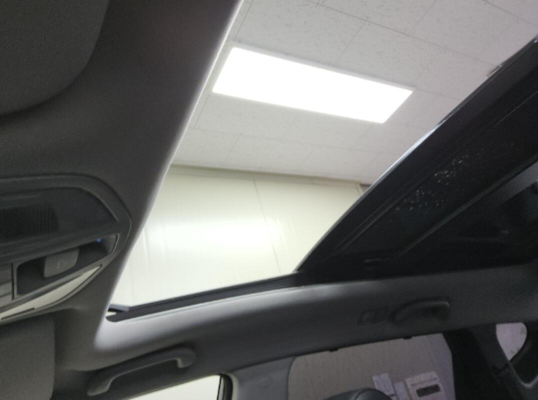 Hyundai SantaFe (2015)