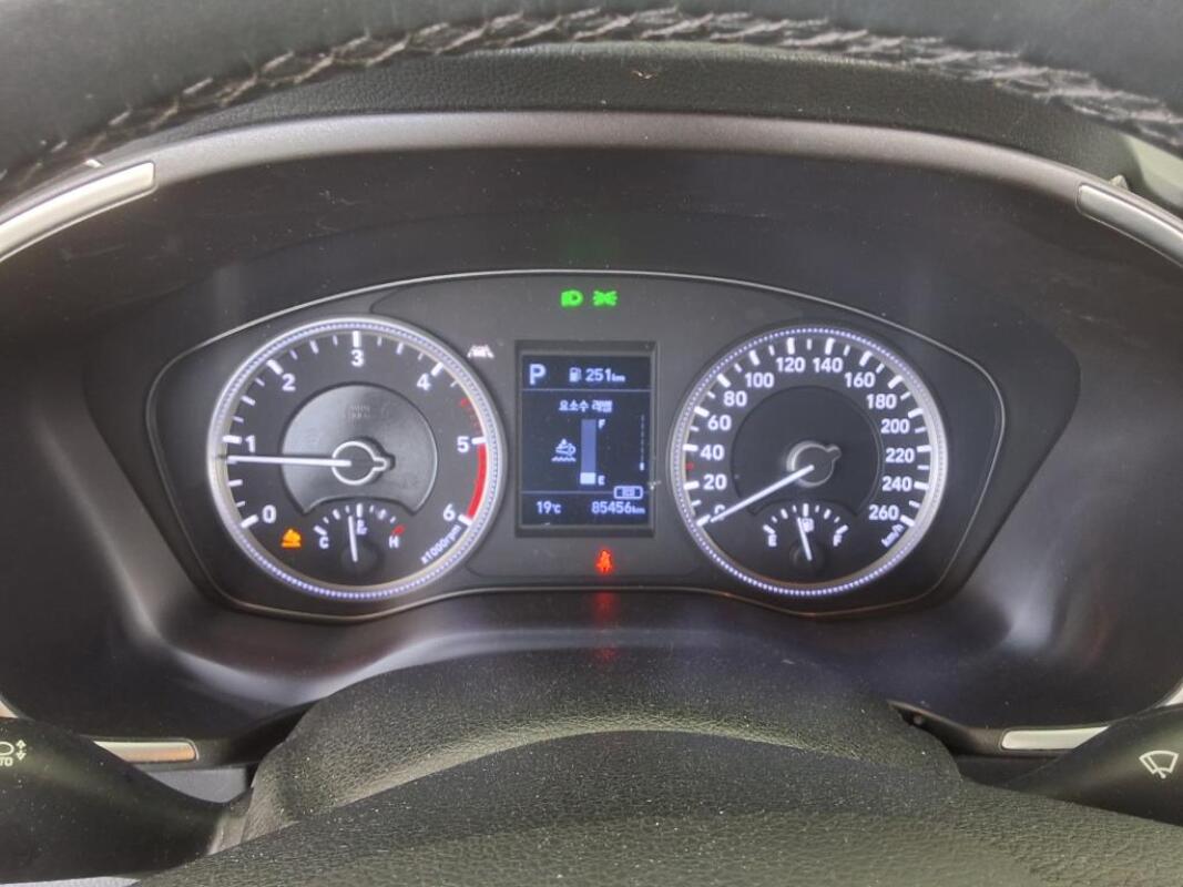 Hyundai SantaFe (2019)