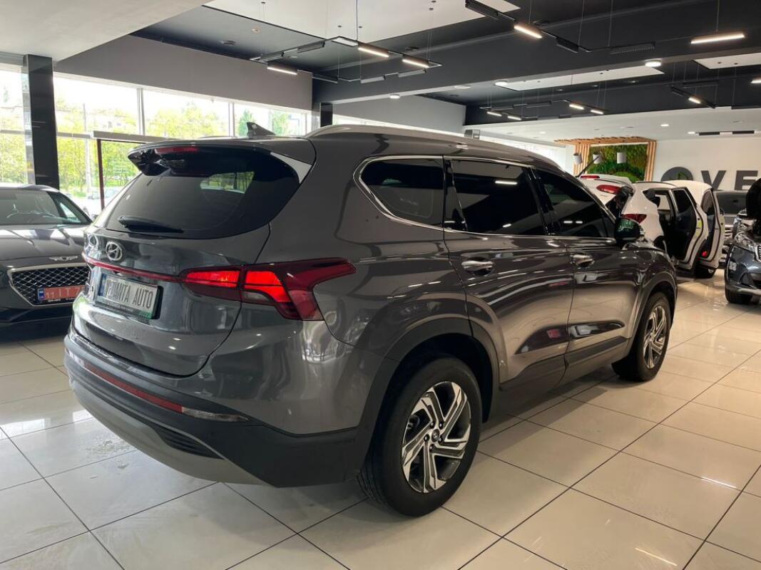 Hyundai SantaFe (2020)