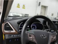 Hyundai SantaFe (2016)