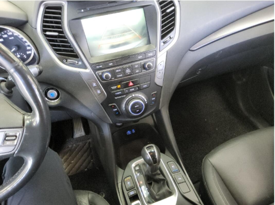 Hyundai SantaFe (2017)