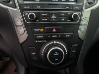 Hyundai SantaFe (2016)