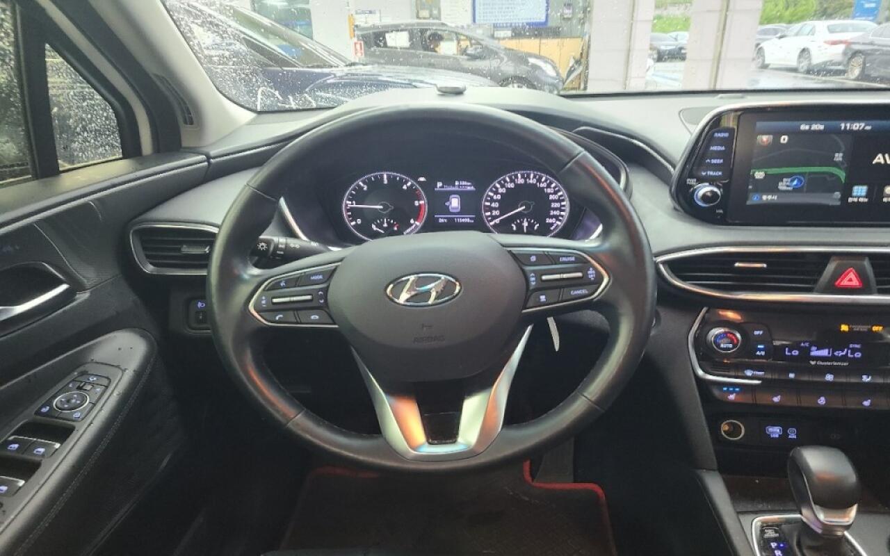 Hyundai SantaFe (2020)