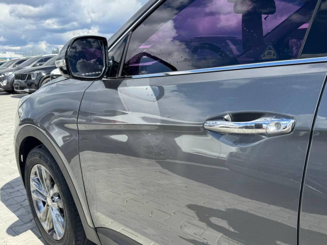 Hyundai SantaFe (2015)
