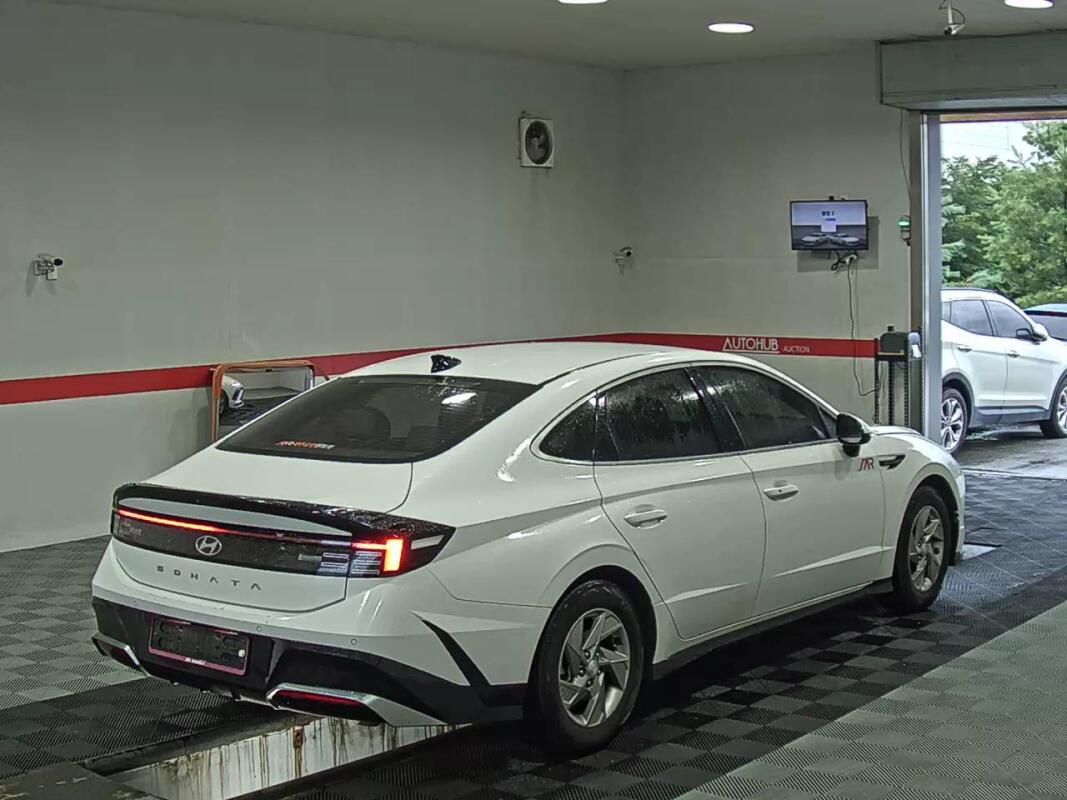 Hyundai Sonata (2023)
