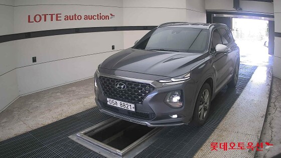Hyundai Santa Fe (2019)