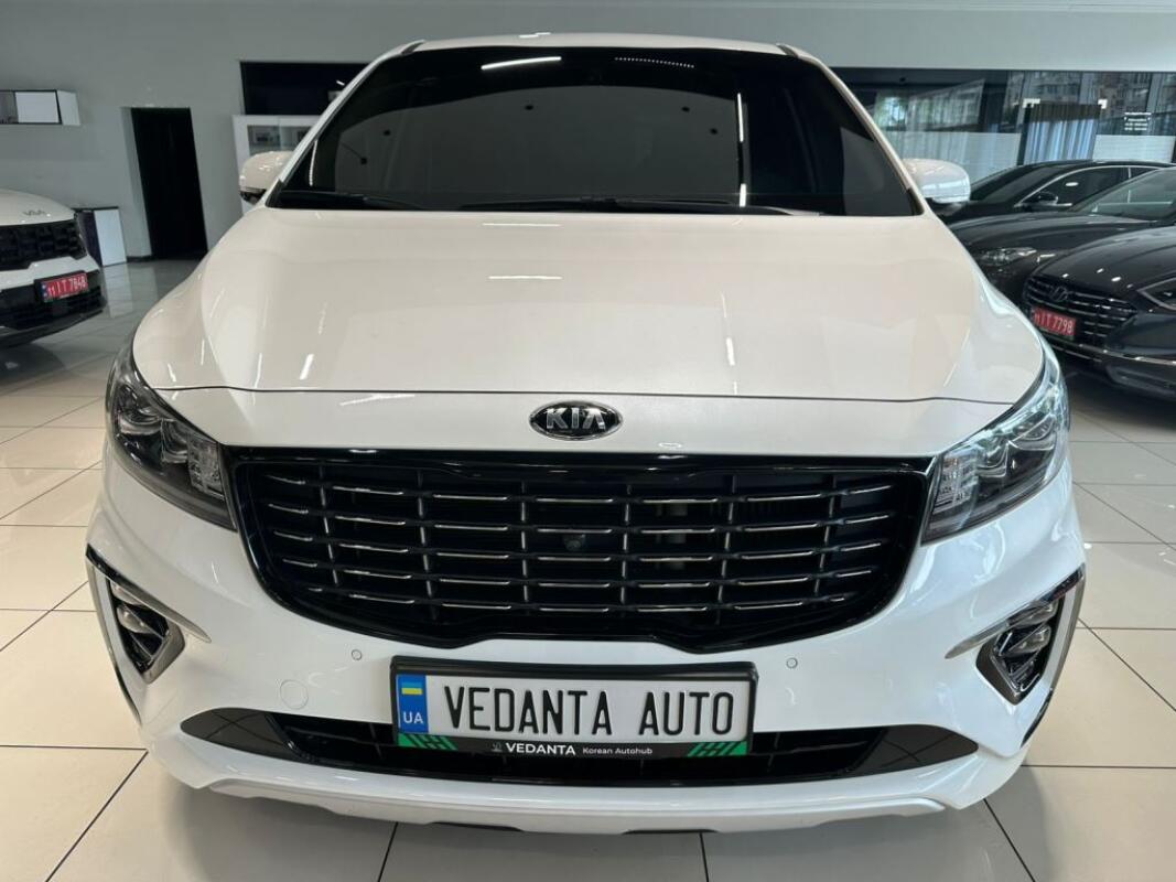 Kia Carnival (2020)