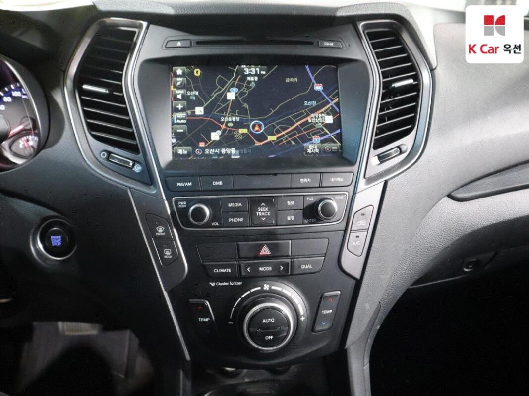 Hyundai SantaFe (2015)