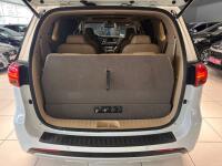 Kia Carnival (2015)