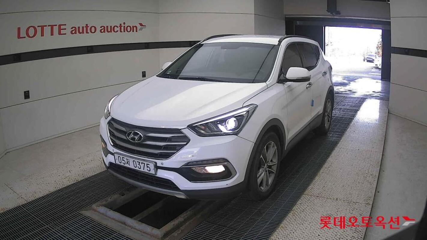 Hyundai SantaFe (2016)