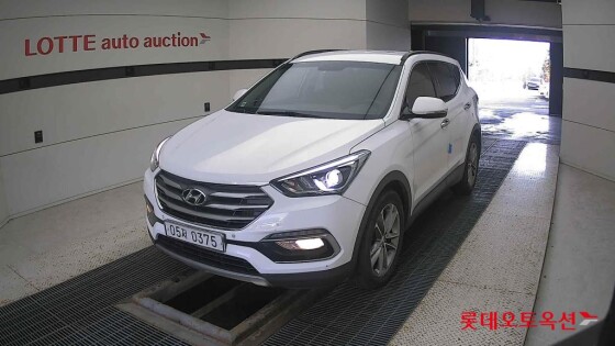 Hyundai SantaFe (2016)