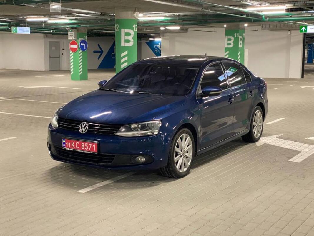 Volkswagen Jetta (2014)