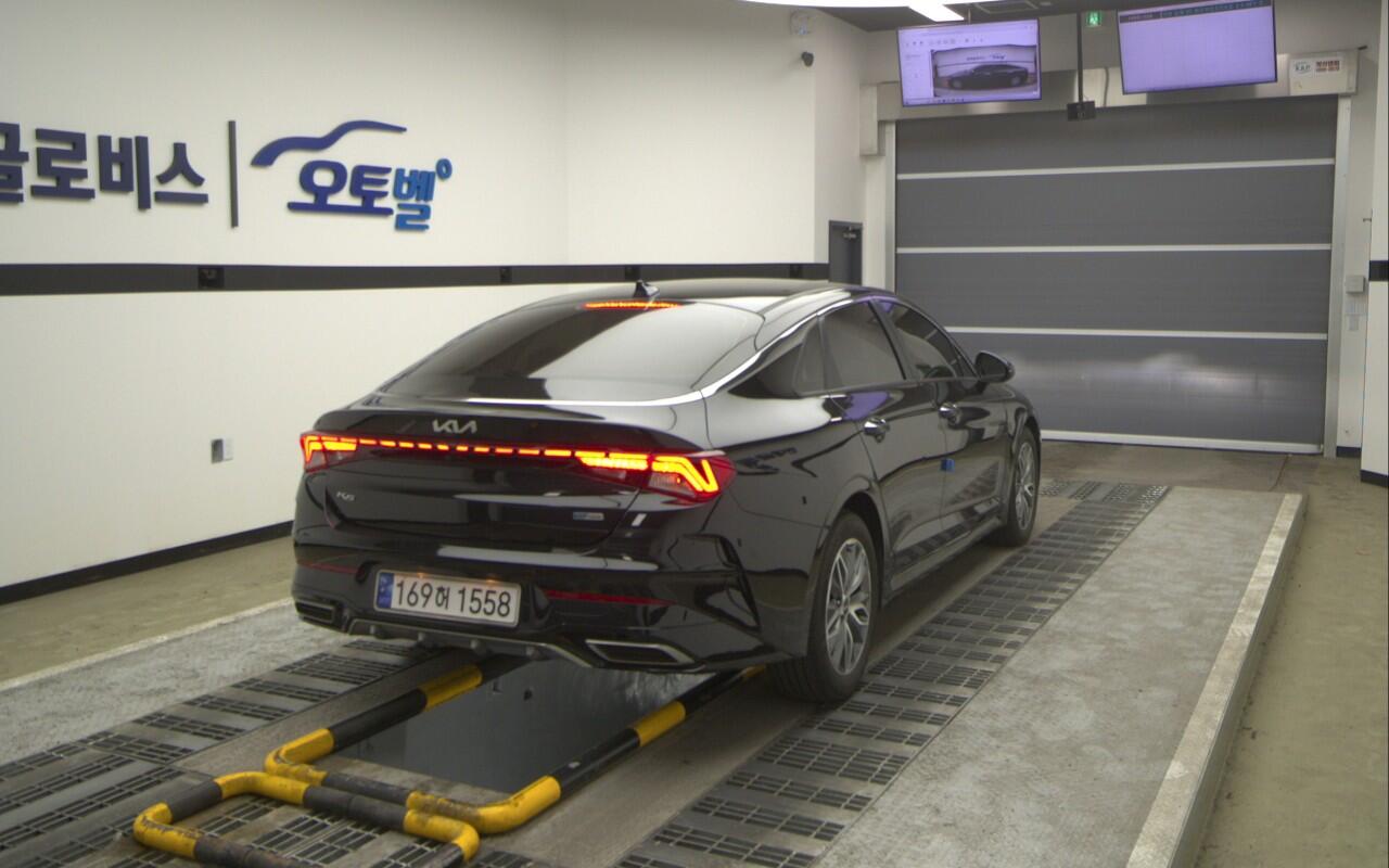 Kia K5 (2022)