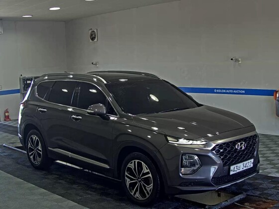 Hyundai Santa Fe (2019)