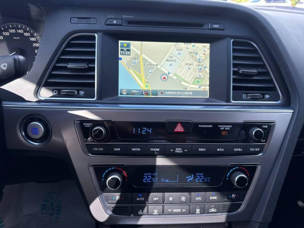 Hyundai Sonata (2015)