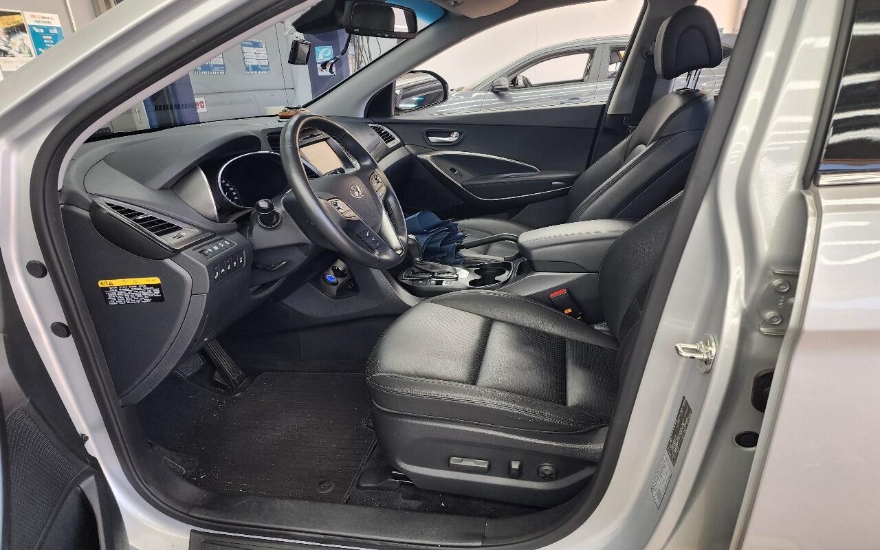 Hyundai Santa Fe (2017)