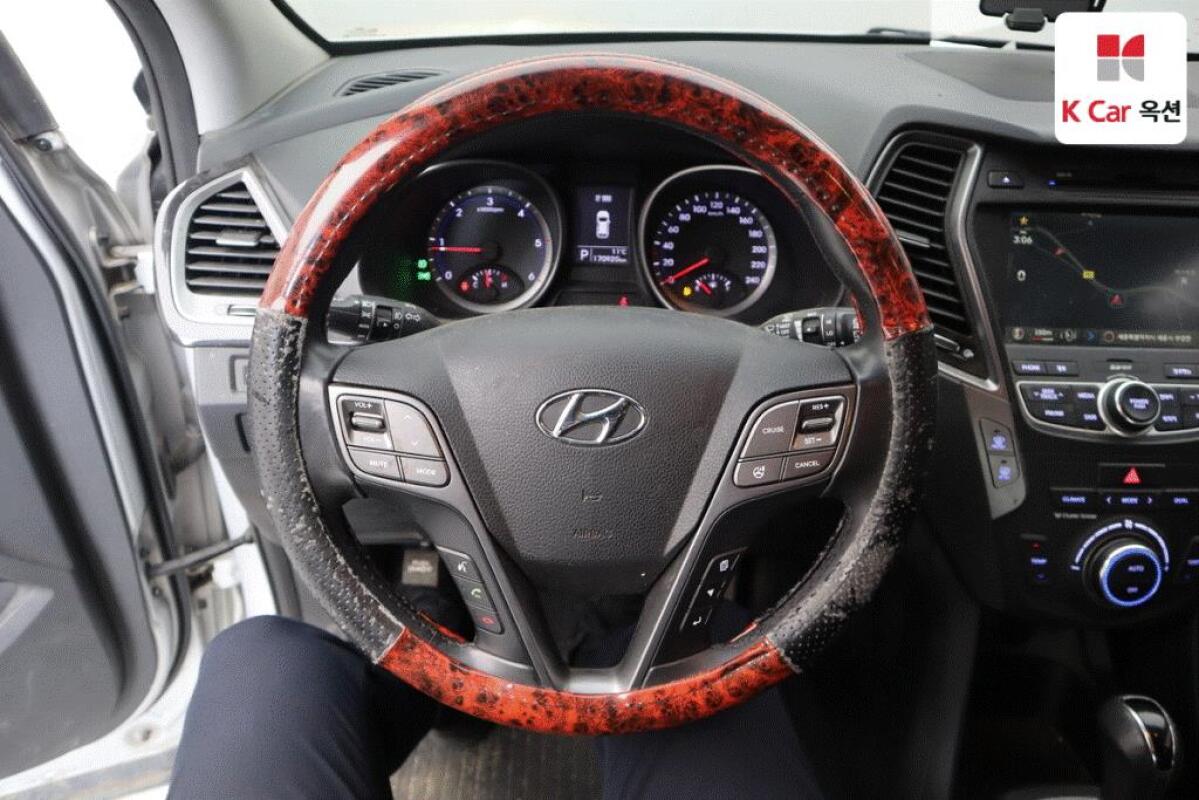 Hyundai SantaFe (2013)