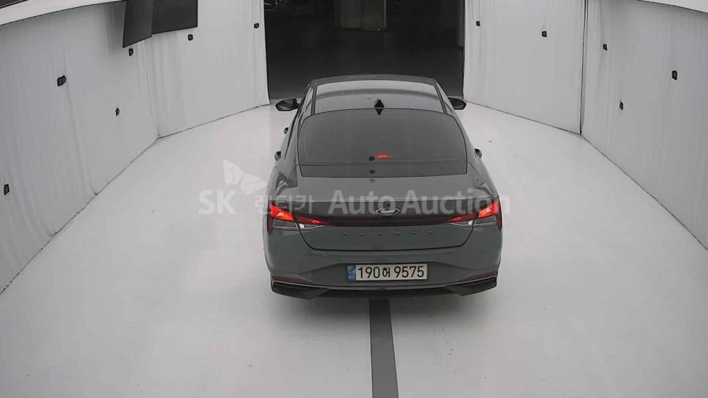 Hyundai Avante (2022)