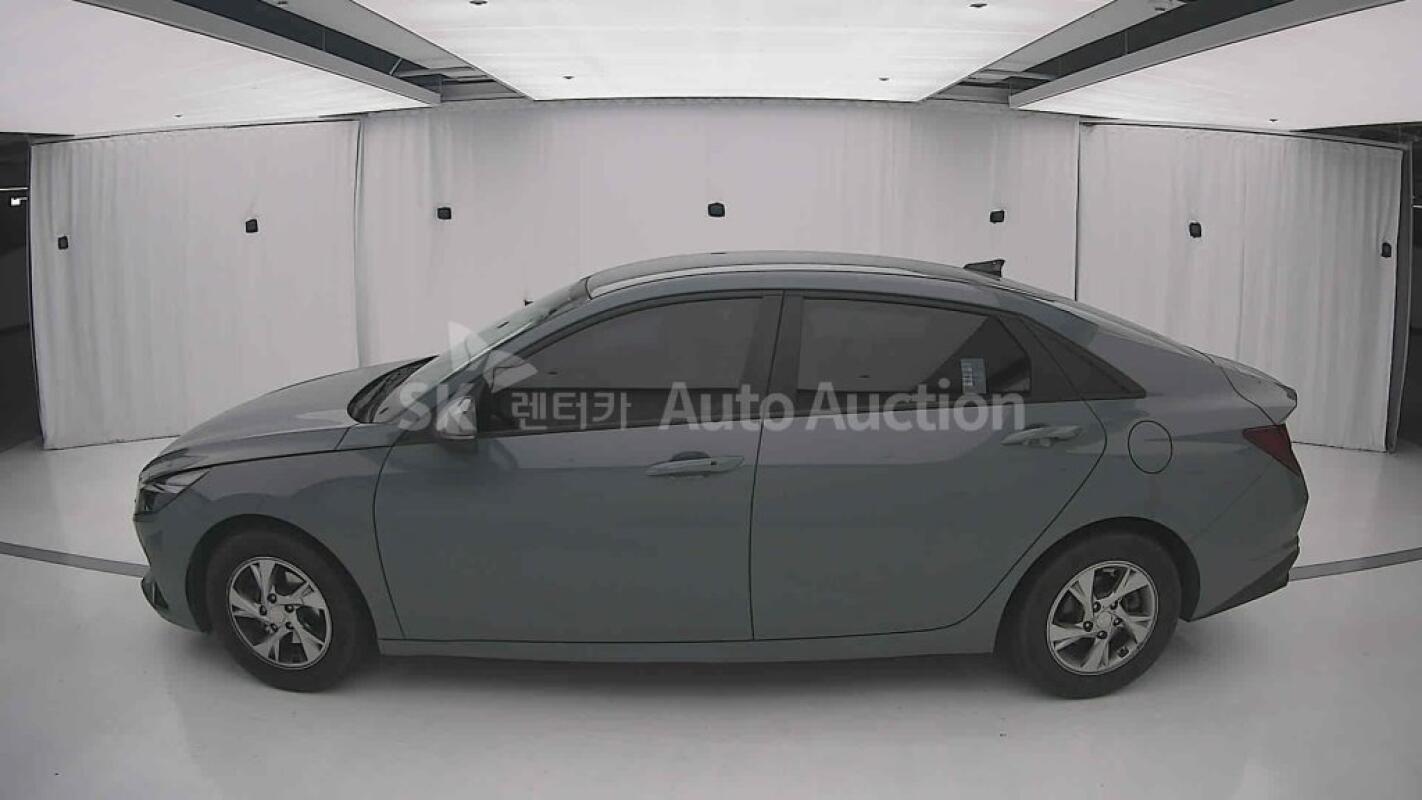 Hyundai Avante (2022)