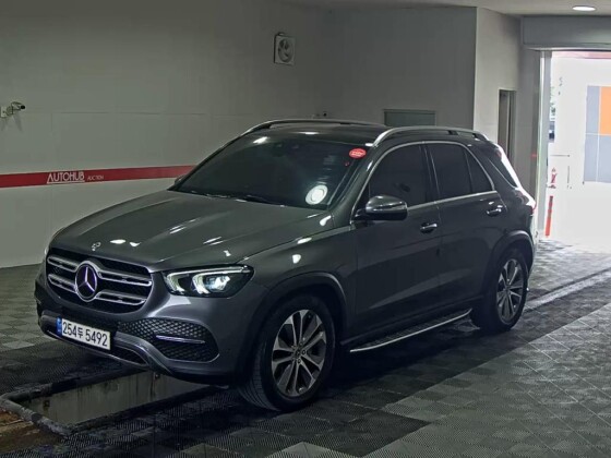 Mercedes GLE 300d (2021)