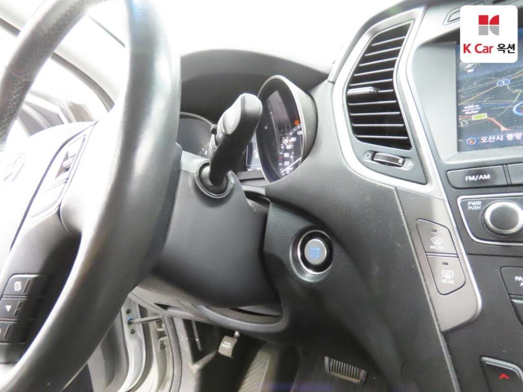 Hyundai SantaFe (2017)