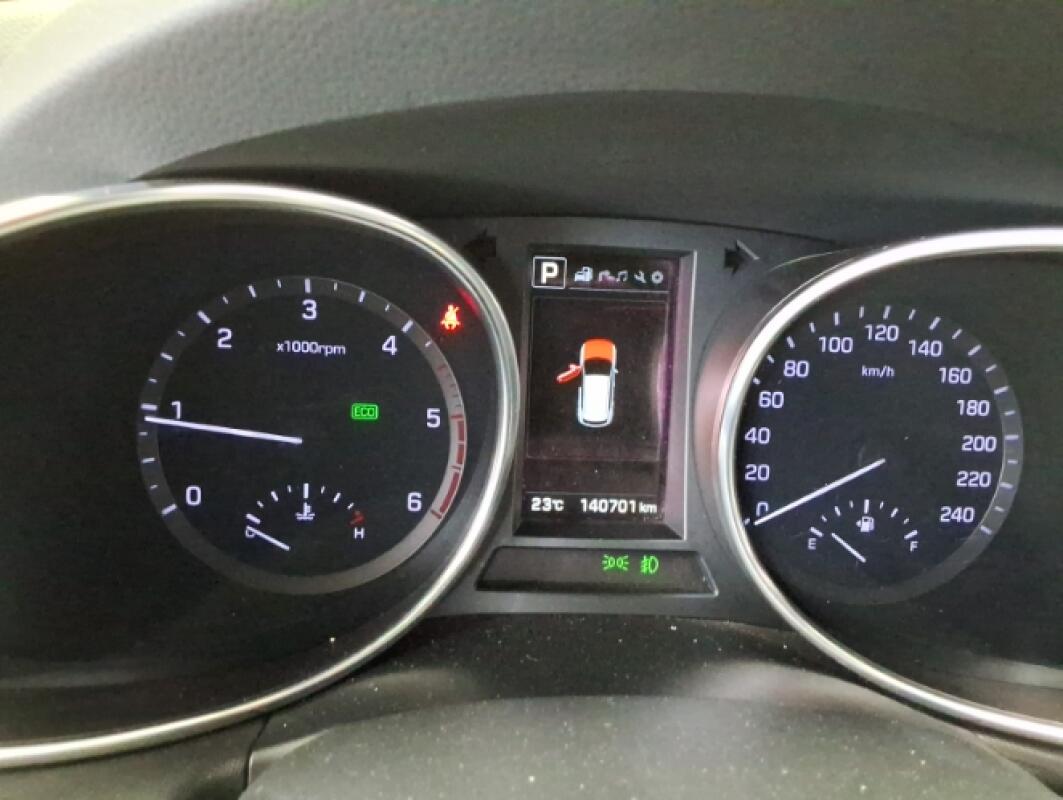 Hyundai SantaFe (2016)