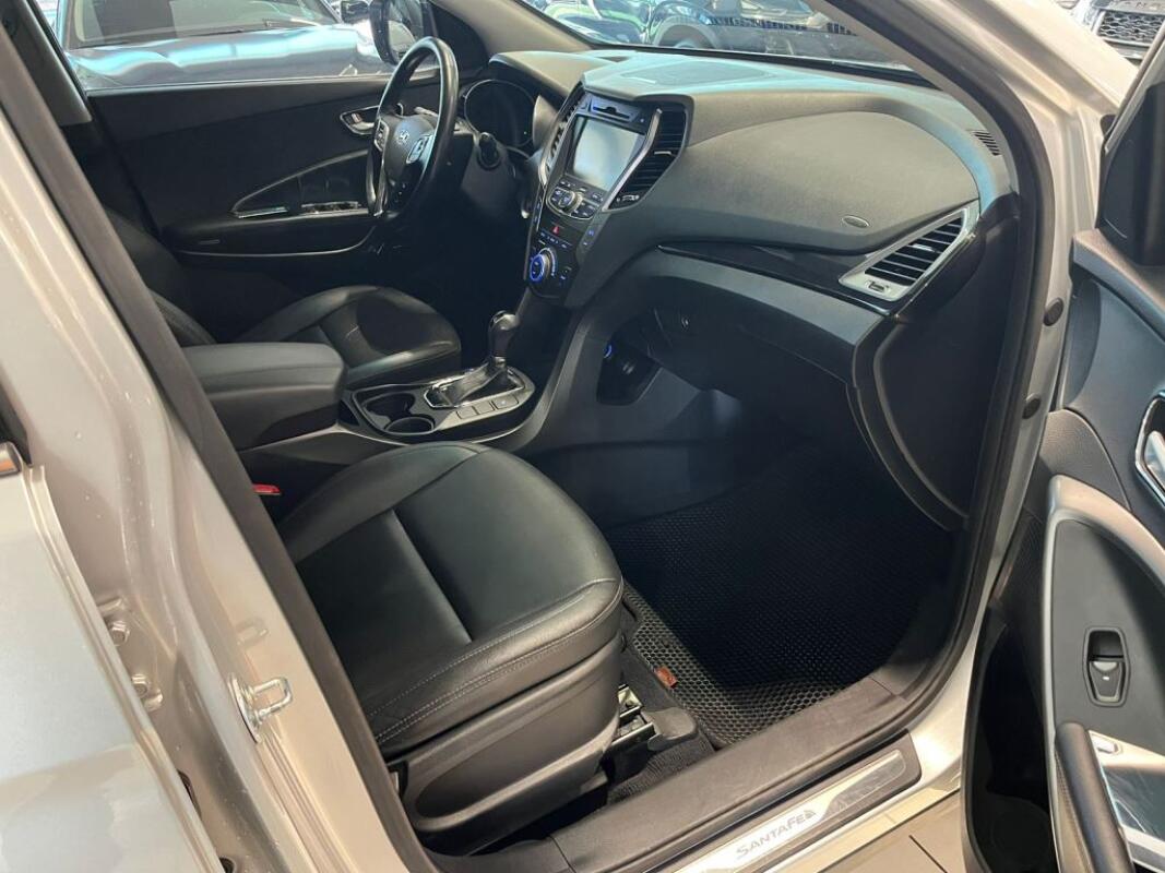 Hyundai SantaFe (2013)
