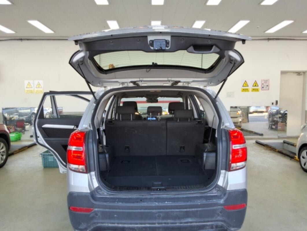 Chevrolet	Captiva (2015)