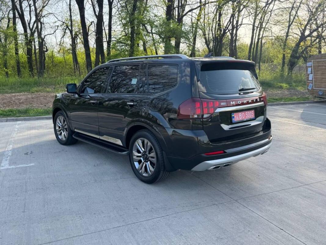 Kia Mohave (2022)
