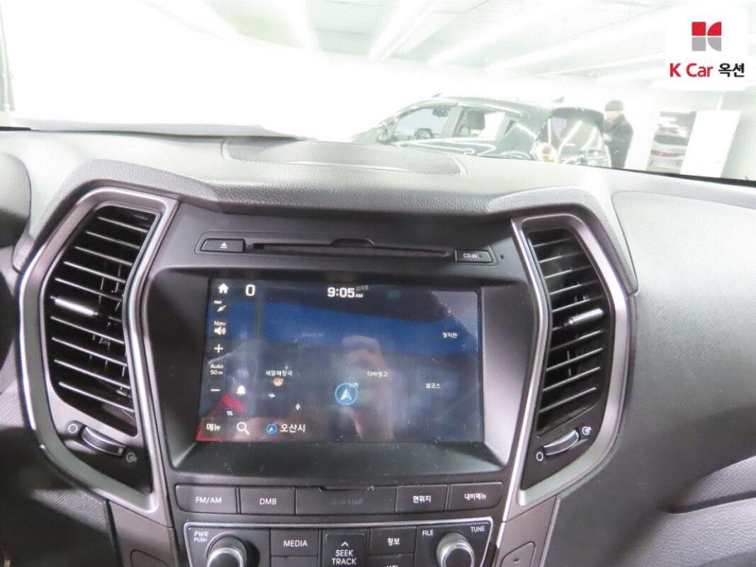 Hyundai SantaFe (2016)