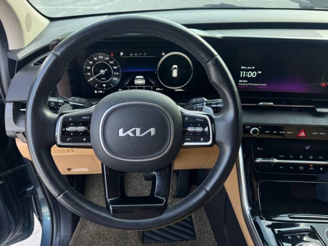 Kia Carnival (2021)