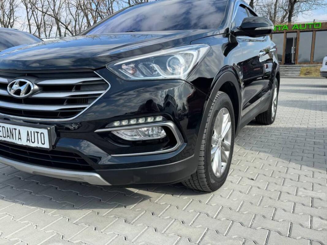 Hyundai SantaFe (2015)
