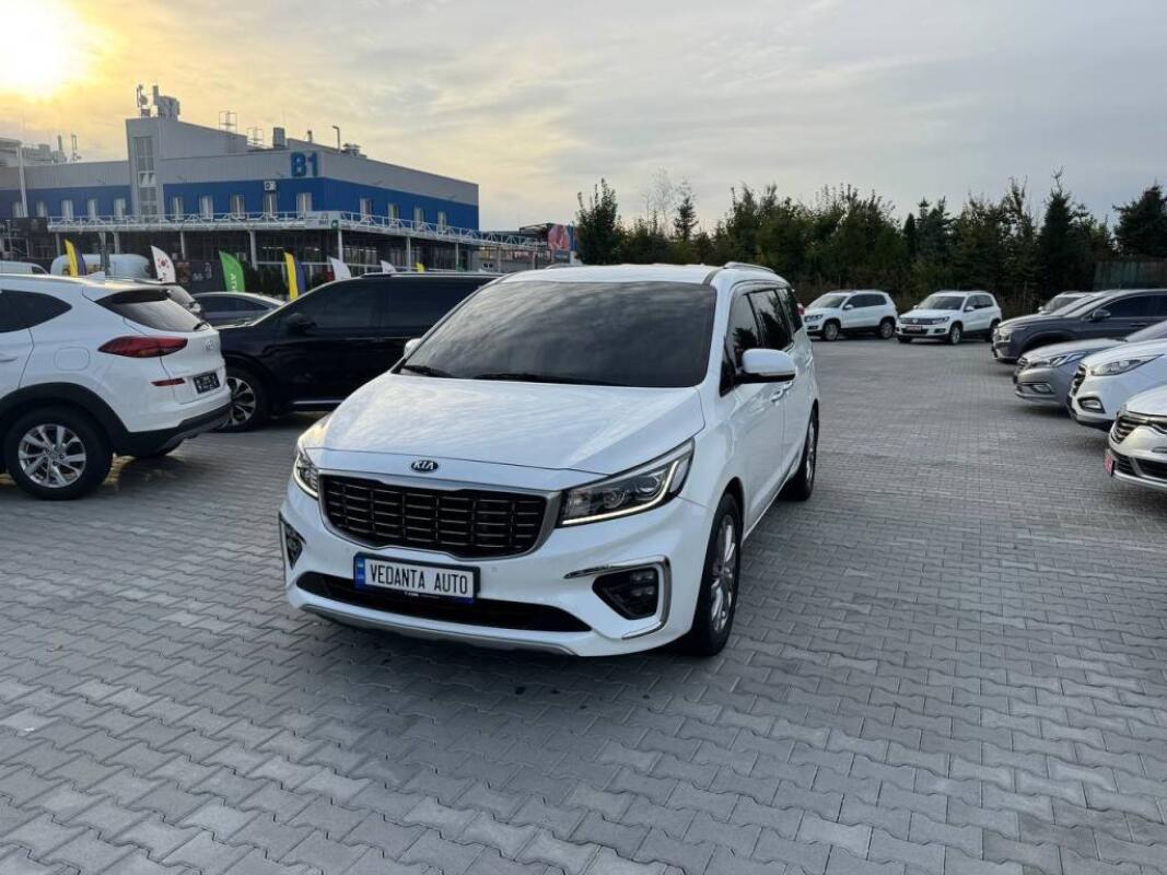 Kia Carnival (2019)
