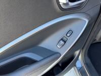 Hyundai SantaFe (2017) Hyundai SantaFe (2017)