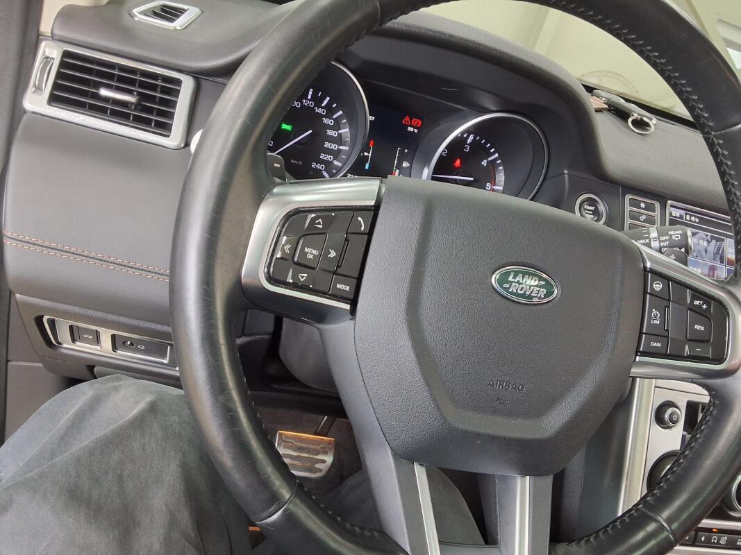 Land Rover Discovery Sport (2016)