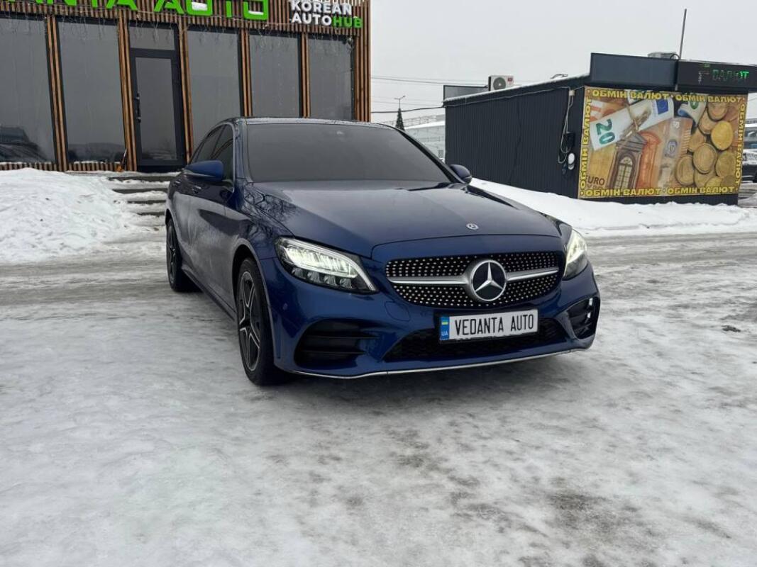 Mercedes C220 (2018)