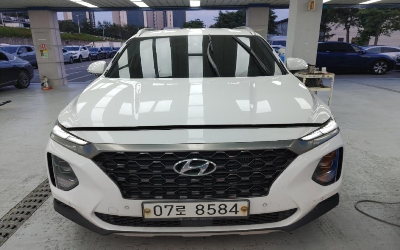 Hyundai SantaFe (2018)