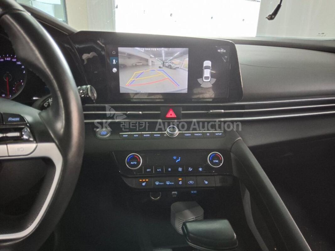 Hyundai Avante (2022)