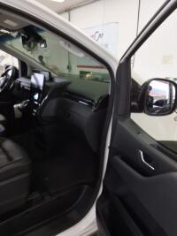Hyundai Staria (2022)