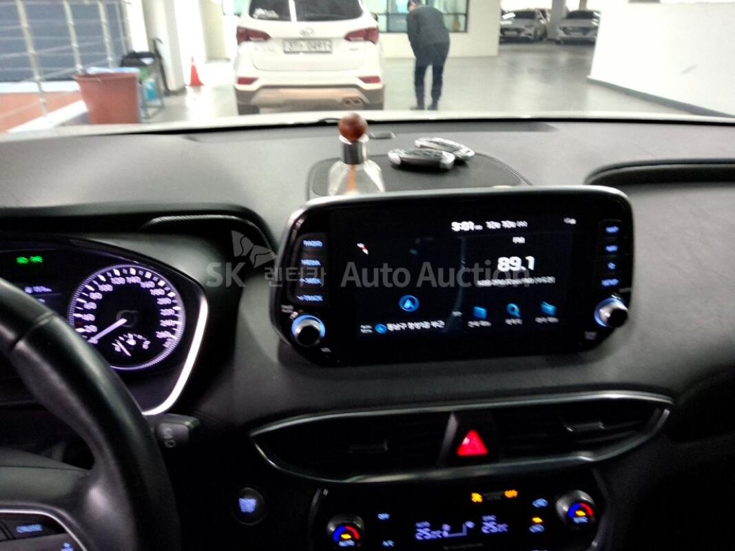 Hyundai SantaFe (2018)