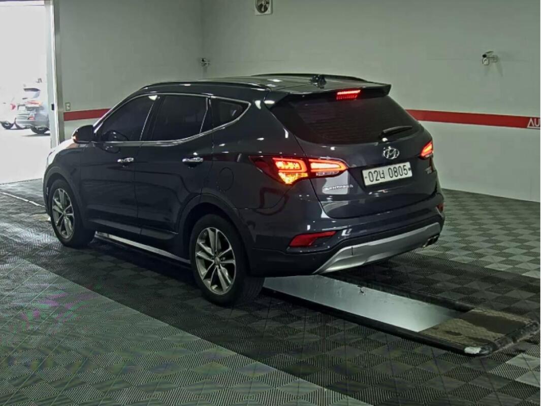 Hyundai SantaFe (2015)
