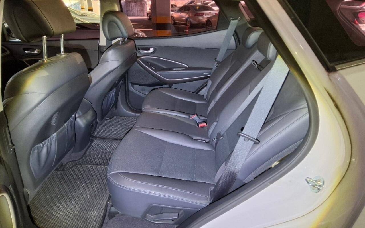 Hyundai SantaFe (2016)