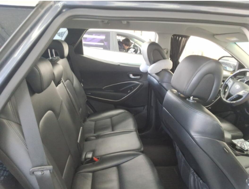 Hyundai SantaFe (2015)