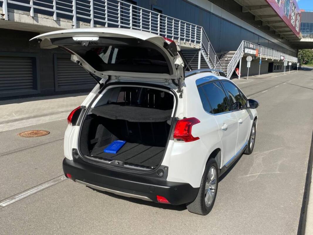 Peugeot 2008 (2015)