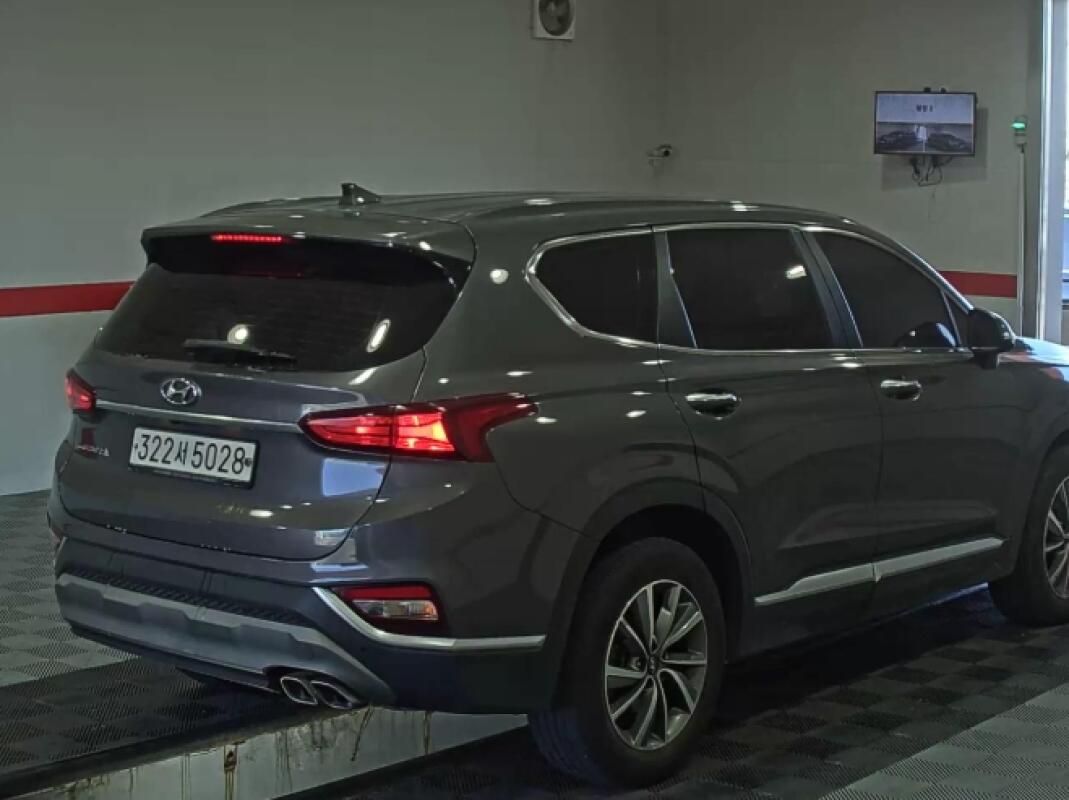 Hyundai SantaFe (2019)