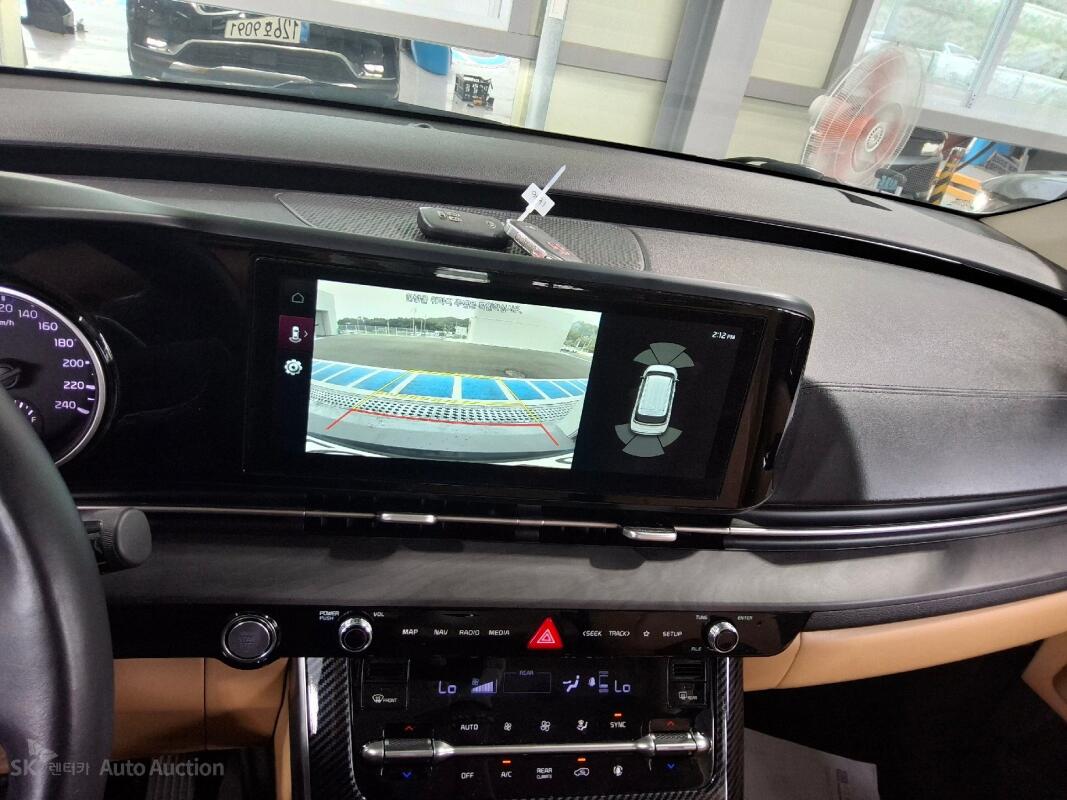 Kia Carnival (2021)