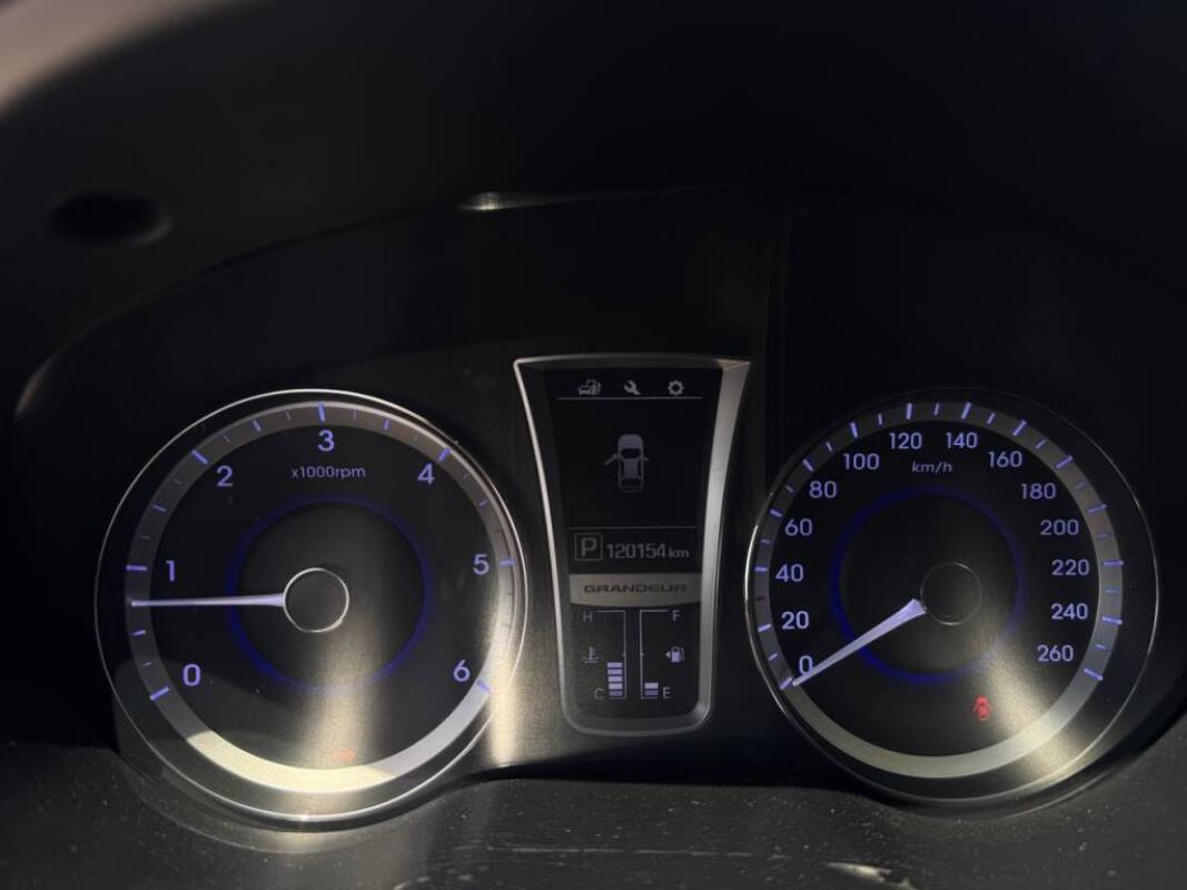 Hyundai Grandeur (2014)
