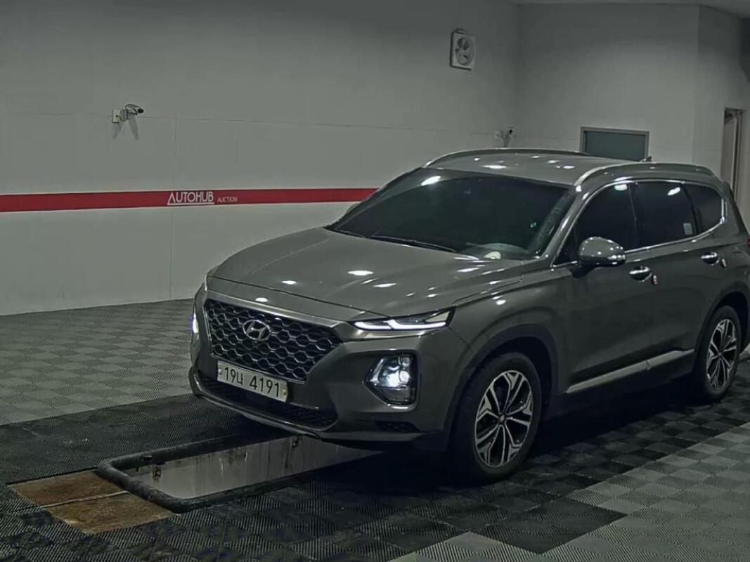 Hyundai SantaFe (2018)