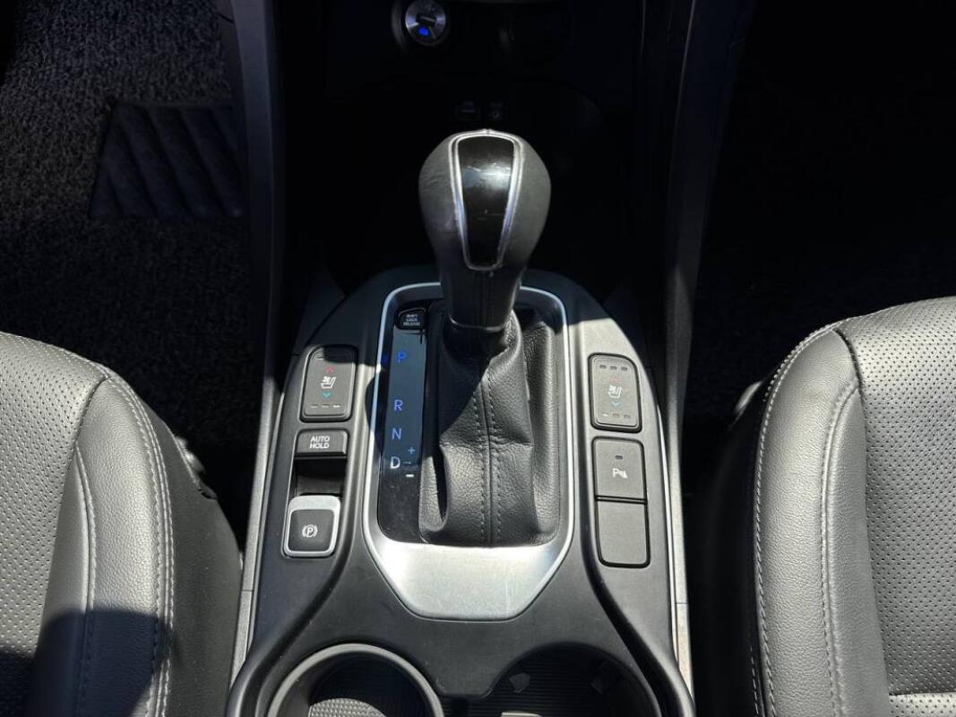 Hyundai SantaFe (2017)
